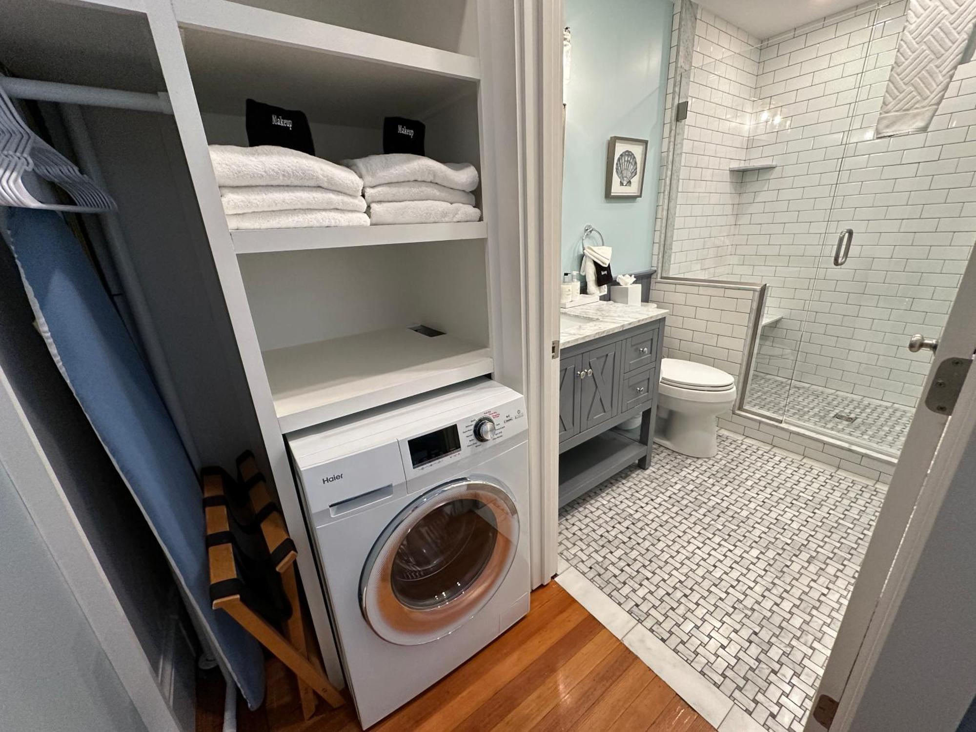 Entire Charming Victorian Home Downtown ניופורט מראה חיצוני תמונה